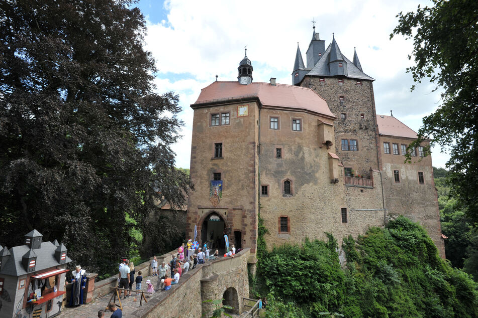 Auf Burg Kriebstein könnt Ihr in den kommenden Tagen ins Mittelalter eintauchen.