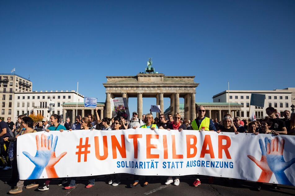 Das Bündnis "Unteilbar" will am Sonntag in Berlin demonstrieren.