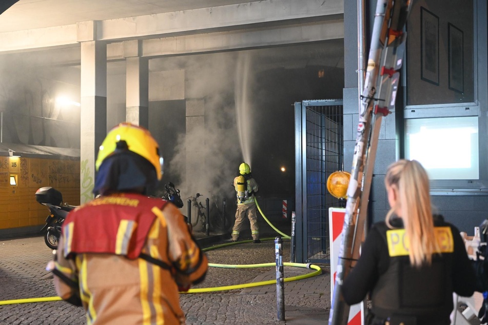 Die Berliner Feuerwehr konnte die Flammen löschen.