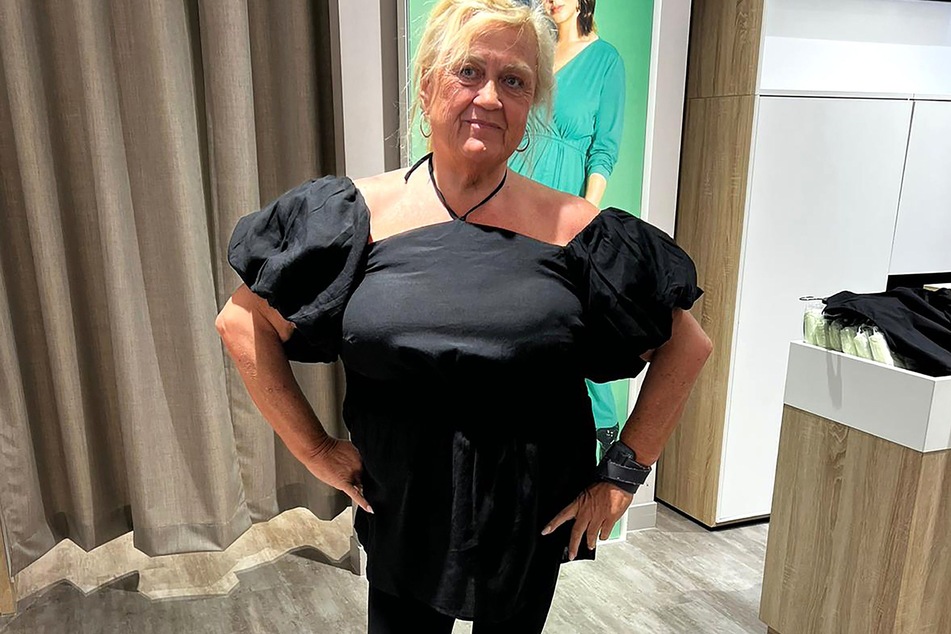 Diese Bluse tut nichts für Kandidatin Brigitte, wie Star-Designer Guido Maria Kretschmer (58) klarstellt.