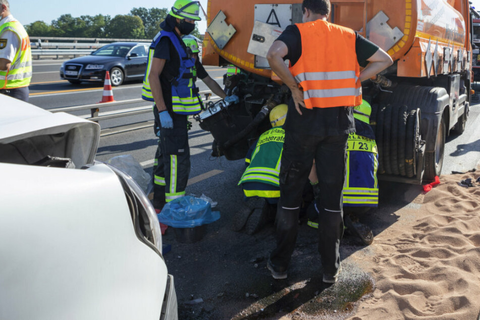 Verkehrsunfall auf der A3 bei Erlangen: Es ging fast nichts mehr.