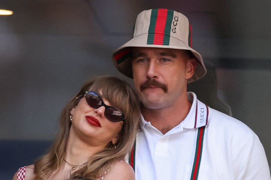 Travis Kelce (r.) played coy when he was asked about his recent travels with girlfriend Taylor Swift during the latest episode of his New Heights podcast.