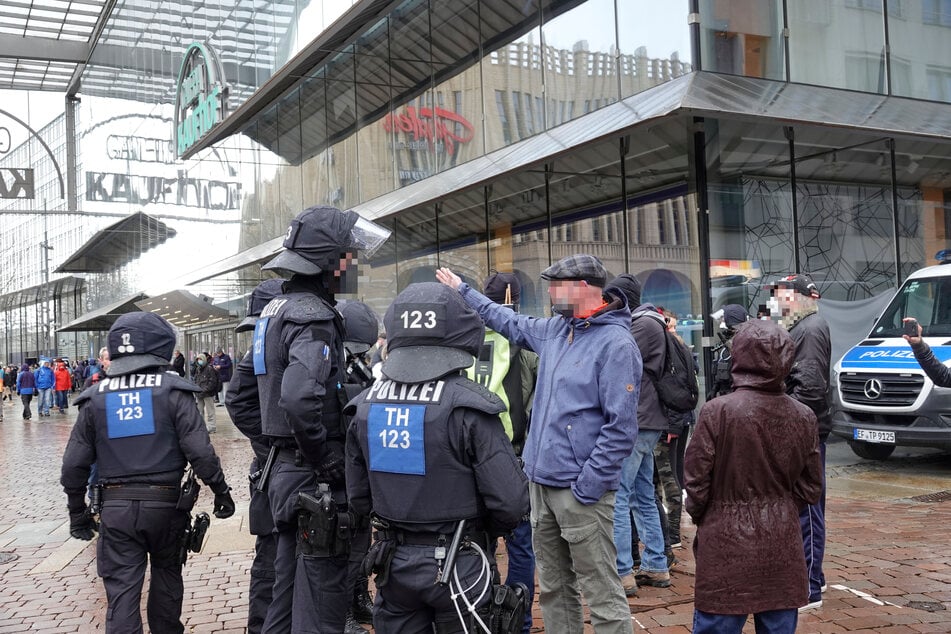 Vergangenen Montag waren erneut "Spaziergänger" in Chemnitz unterwegs.