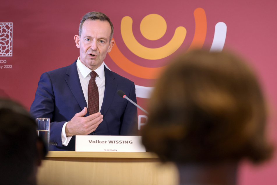 Bundesverkehrsminister Volker Wissing (53, FDP) sprach sich auf dem Forum dafür aus, attraktive Angebote zu schaffen, statt den Menschen Mobilität zu erschweren.