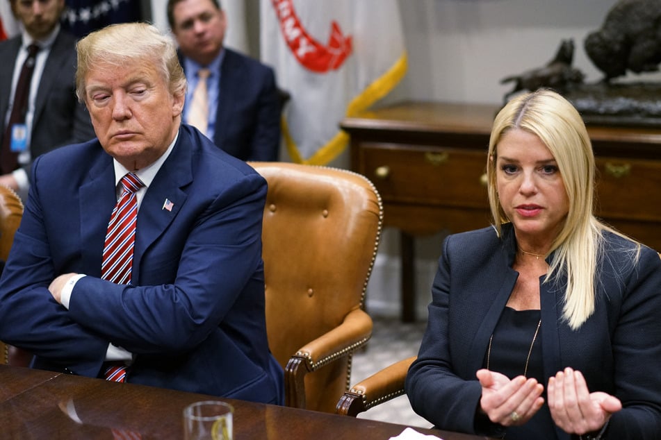 President-elect Donald Trump tapped Pam Bondi (r.), a staunch ally who helped defend the ex-leader against impeachment, as US attorney general on Thursday.