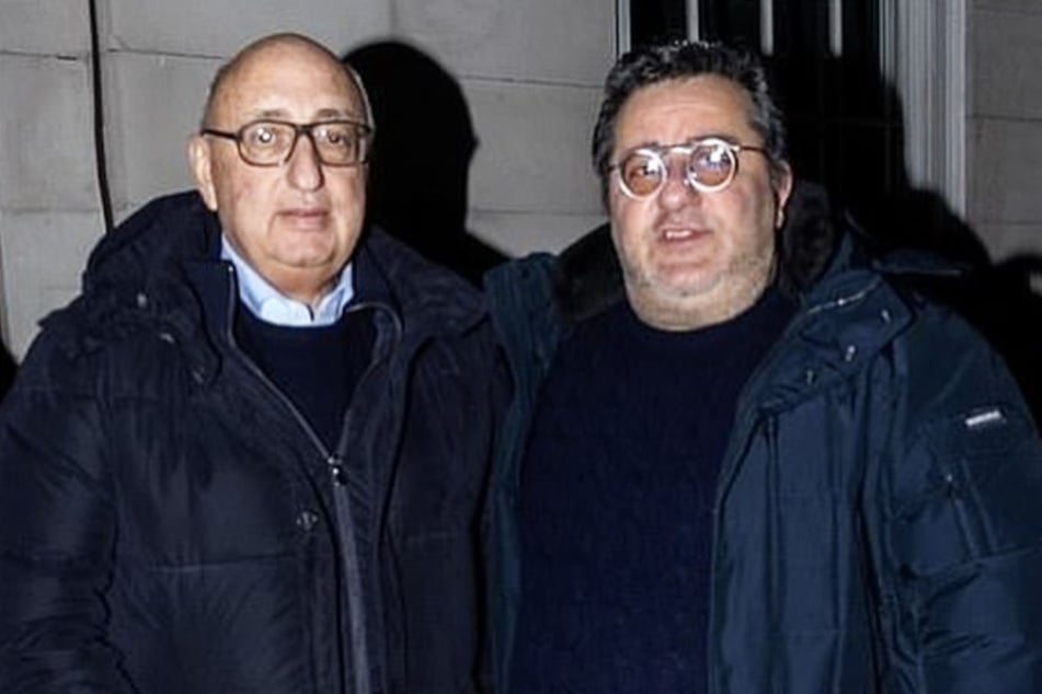 Jonathan Barnett (75, l.) mit dem mittlerweile verstorbenen Star-Berater Mino Raiola.