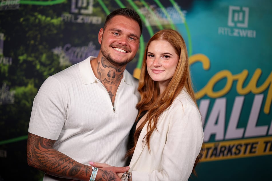 Sommerhaus der Stars: Nico Legat räumt mit Gerüchten auf: Sex mit Freundin Laura gab's erst später