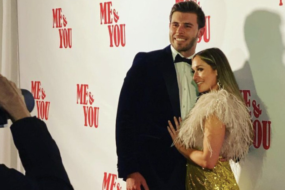 Zach Shallcross (l) and Rachel Recchia attended a movie premiere for one of their dates on season 19 of The Bachelorette.