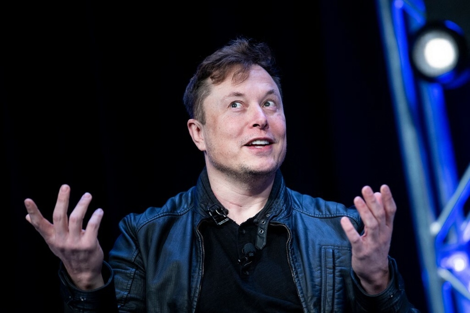 Elon Musk has said he believes trans pronouns are "an esthetic nightmare."