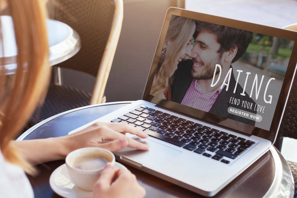 Der Angeklagte hatte seine Bekanntschaften unter anderem über Dating-Plattformen kennengelernt (Symbolbild).