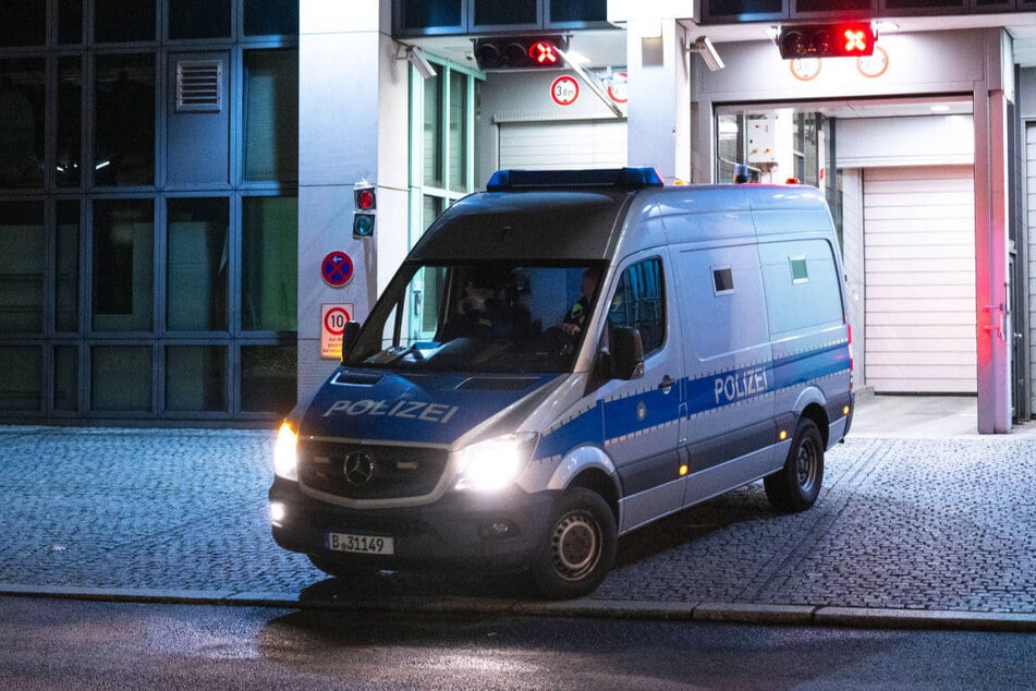 Anfang November 2025 wurde der Haftbefehl gegen den 22-Jährigen erlassen. (Archivfoto)