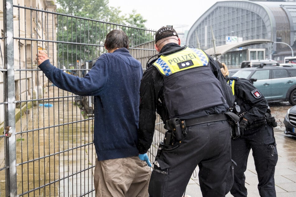 Deutlich mehr Verbrechen in Hamburg: So erklären das Polizei und Politik