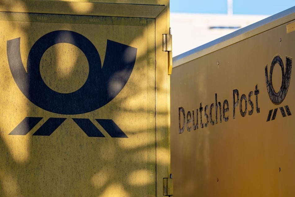 Paketbote soll Ware im Wert von 20.000 Euro geklaut haben
