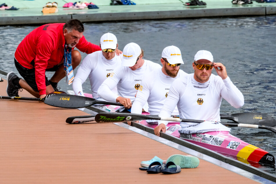 Bundestrainer Arndt Hanisch (54, l.) konnte mit seinem Team sehr zufrieden sein.