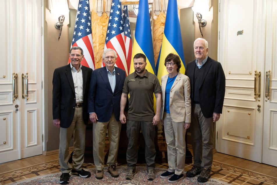President Volodymyr Zelenskiy (c.) hosted a visit in Ukraine of US Senate members (from l. to r.) John Barrasso (R-WY), Minority Leader Mitch McConnell (R-KY), Senator Susan Collins (R-ME), and Senator John Cornyn (R-TX).