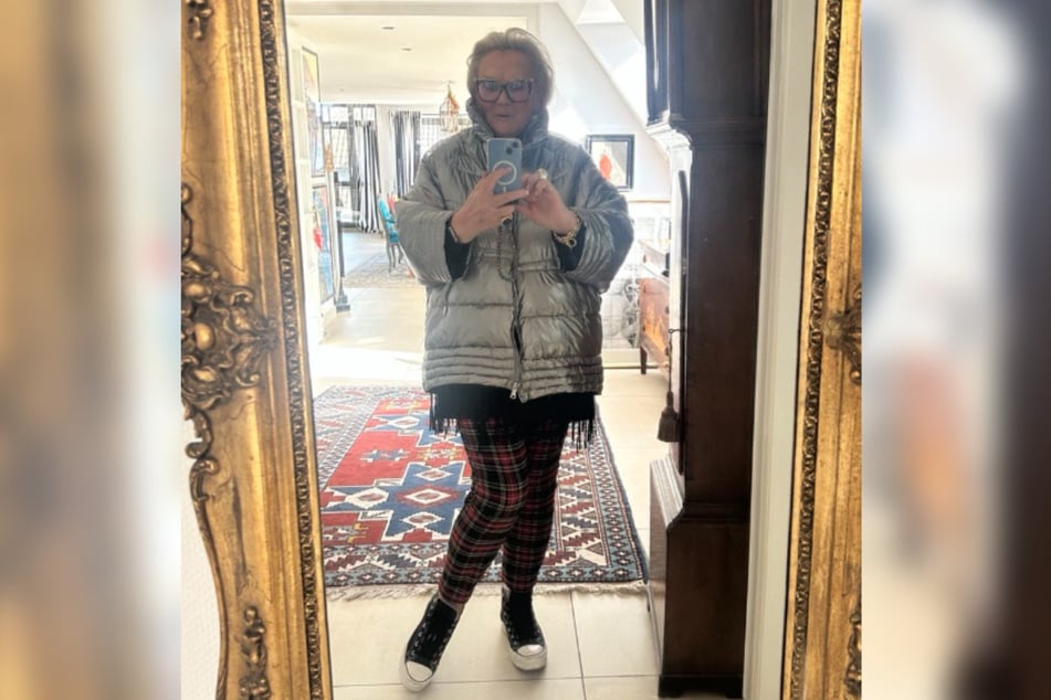 Promi-Wahrsagerin Lilo von Kiesenwetter (71) war unter anderem auch schon bei "Kampf der Realitystars" zu sehen.