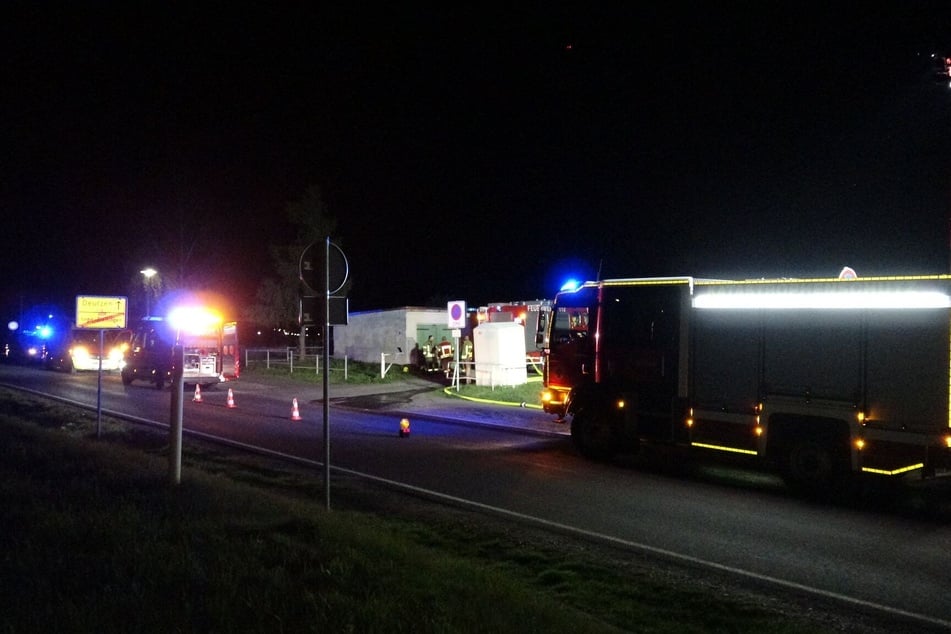 Mehrere Löschzüge waren in der Nacht im Einsatz.