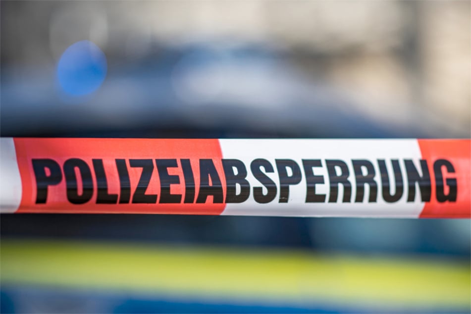 Doppelmord! Frau und Mann tot, zwei Verdächtige festgenommen