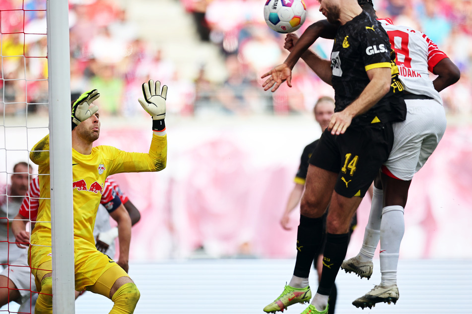 Auch gegen Dortmund am Samstag zeigte sich der Torhüter wieder in Topform, hatte zwei Paraden in wichtigen Momenten des Spiels.