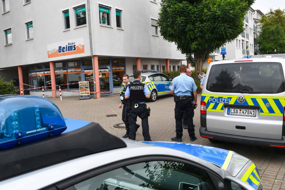 Die Ermittlungen dauern auch am DIenstagnachmittag noch an.