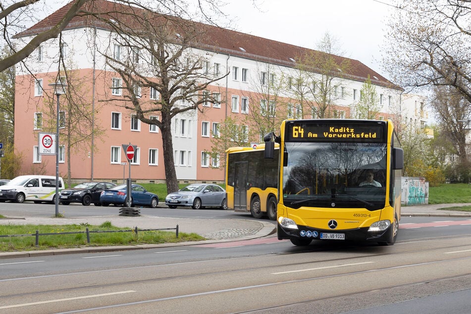 Bald kann auch die Umleitung der Buslinie 64 durch das Wohngebiet in der Holbeinstraße beendet werden.