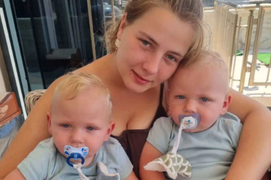 Sarafina Wollny (27) hält die Entwicklung ihrer Zwillinge Emory und Casey bei Instagram fest.
