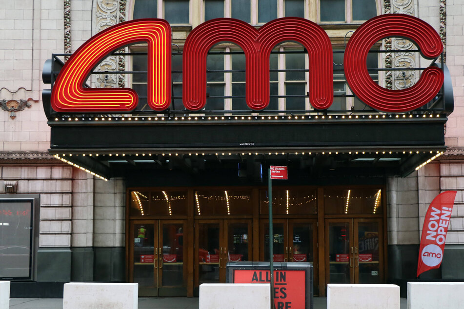 Moviegoers slam AMC Theatres for new pricing system based on seat view
