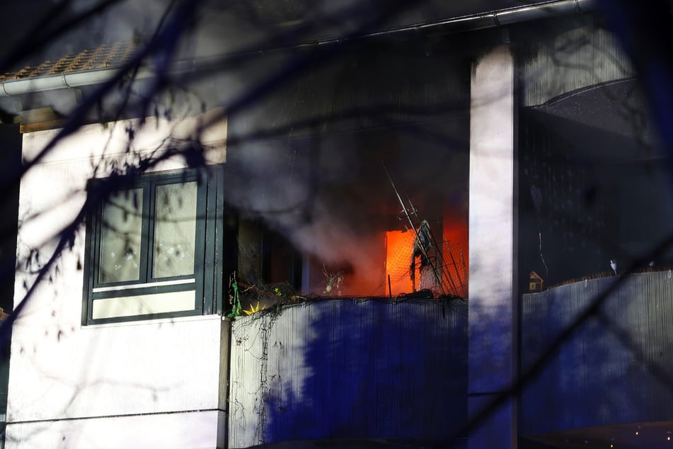 Andere Bewohner des Hauses wurden nicht verletzt.