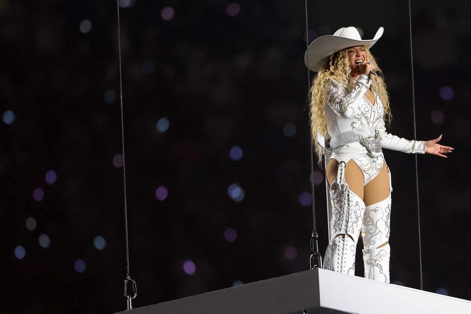 Beyoncé rocks out at epic NFL Christmas halftime show – and teases a huge new project!