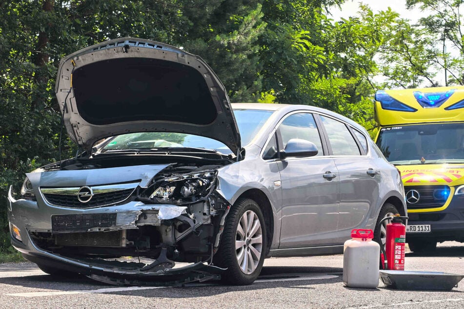 Die Opel-Fahrerin (83) kam unverletzt aber mit einem Blechschaden davon.