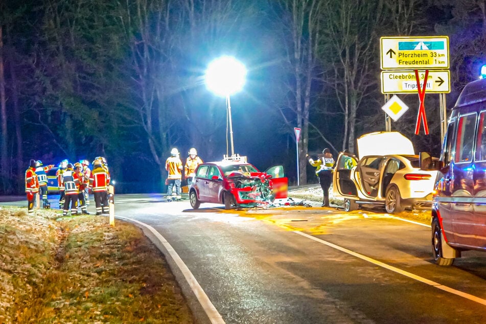 Die betroffene Landstraße in Bönnigheim (Region Stuttgart) wurde abgesichert.