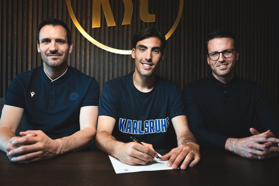 Roko Šimić (21, M.) bleibt für mindestens ein Jahr in Karlsruhe.