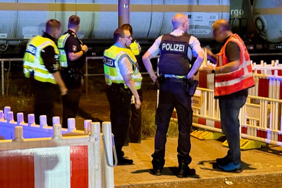 Auf der Güterumgehungsbahn herrschte zum Unfallzeitpunkt Regelbetrieb. Die Bundespolizei veranlasste eine Sperrung des Streckenabschnitts.