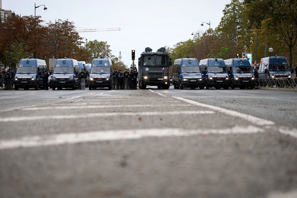Mit einem Großaufgebot versuchte die Polizei, neue Krawalle zu verhindern.
