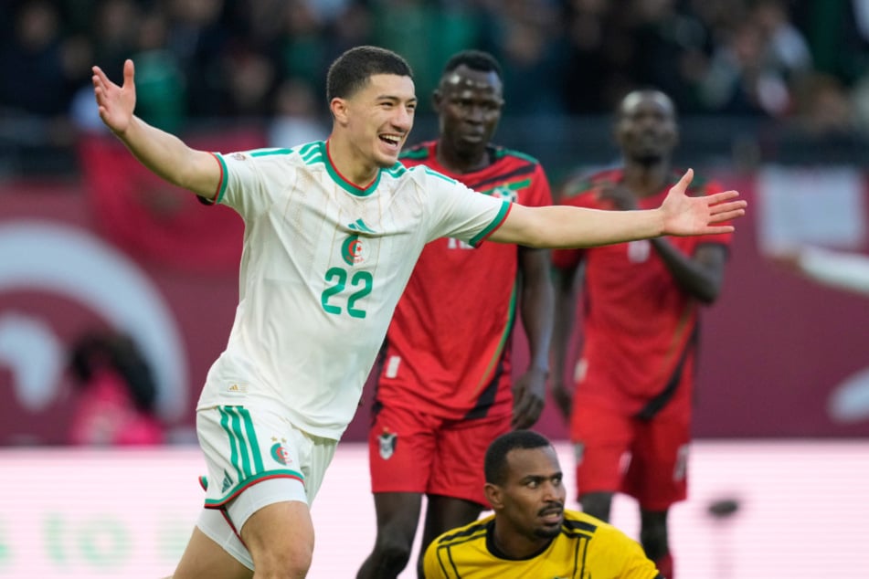 Aktuell begeistert Ibrahim Maza mit Algerien beim Afrika-Cup.
