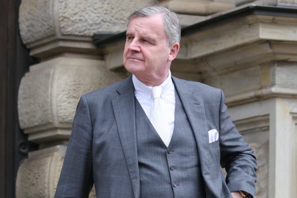Blocks Ex-Anwalt Otmar Kury sagt am Montag vor Gericht als Zeuge aus. Von seiner Schweigepflicht entbunden wurde der Jurist nicht. (Archivfoto)