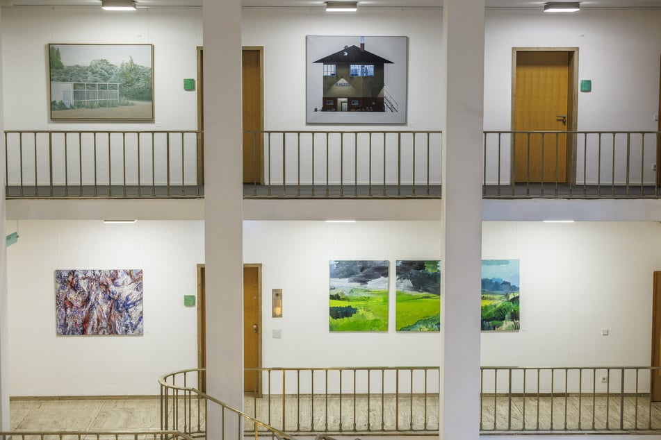 Die vielfältige Kunstsammlung des Landtags stellt einen Querschnitt der aktuellen Kunstströmungen in Sachsen dar.