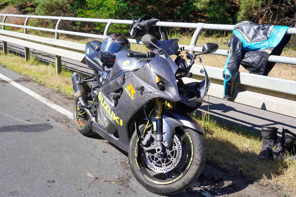 Diese Suzuki hat schwere Schäden davongetragen.