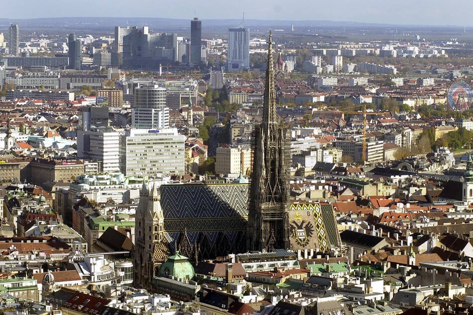 Schon seit fast vier Jahren fühlt sich ein Mieter in Wien durch den Gesang seines Nachbarn gestört.