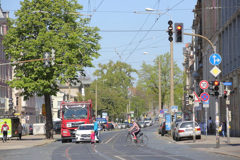 Einfach so gebaut werden könnte die Königsbrücker Straße aktuell nicht. Allerdings sind die Planungen auch noch nicht so weit.
