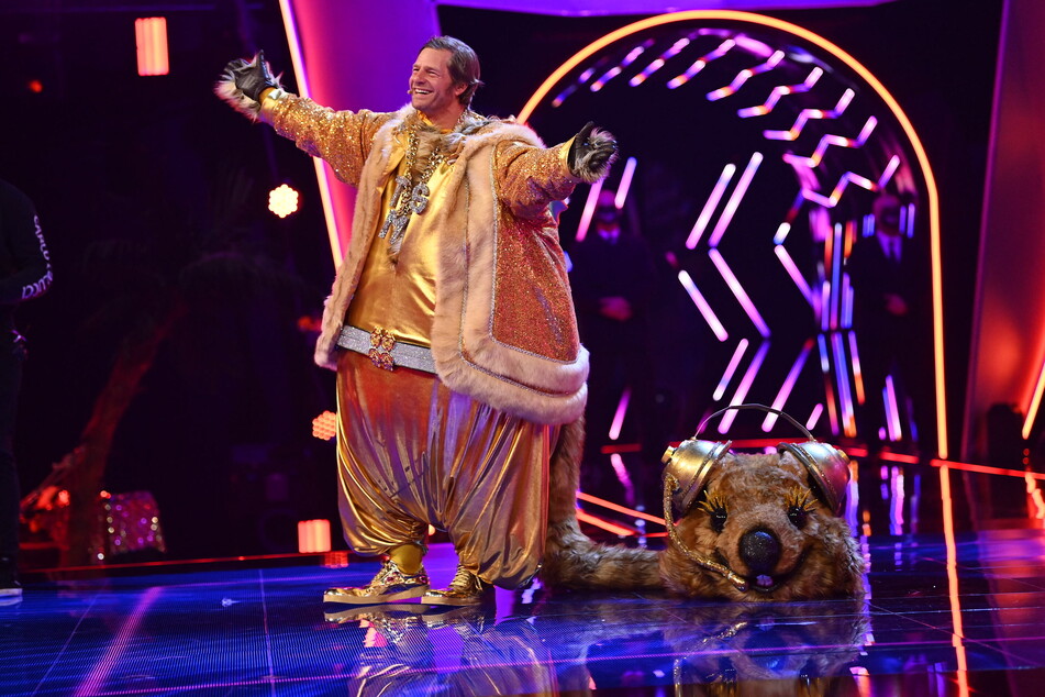 Nach seiner Enttarnung bei "The Masked Singer" gestand Henning Baum (48), dass Gesang nicht seine Stärke ist.