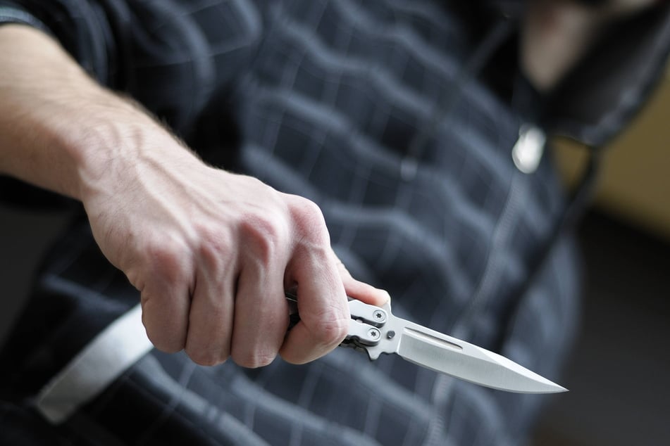 Die Zahl der Übergriffe, bei denen ein Messer zum Einsatz kam, ist in den vergangenen Jahren enorm gestiegen. (Symbolfoto)