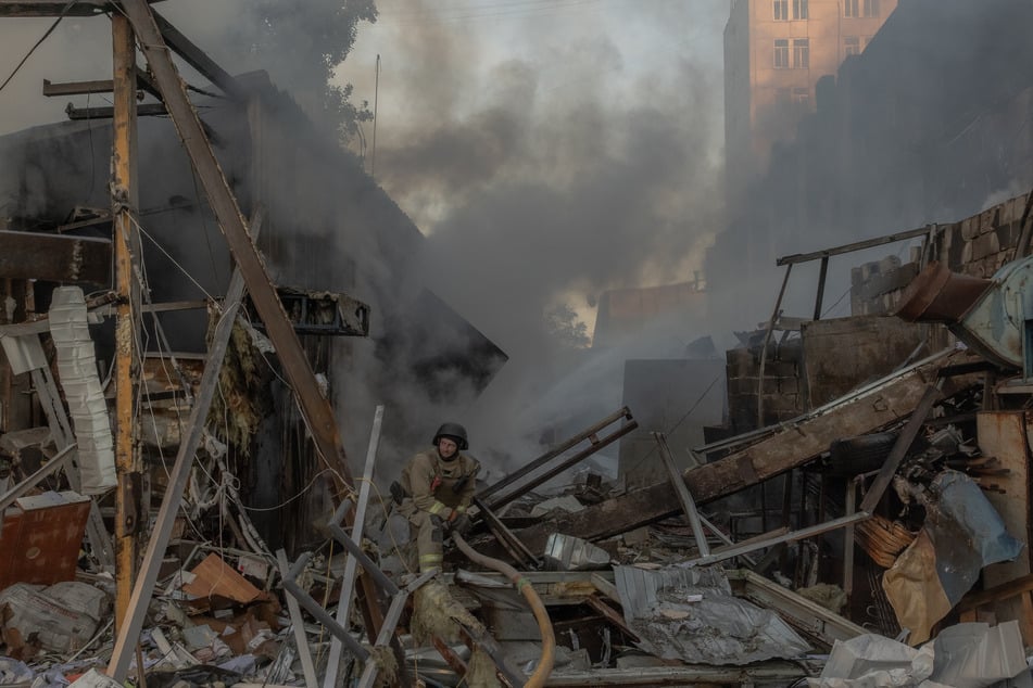 Ukraine's Zelensky says US air defense "absolutely necessary" after deadly Russian barrage