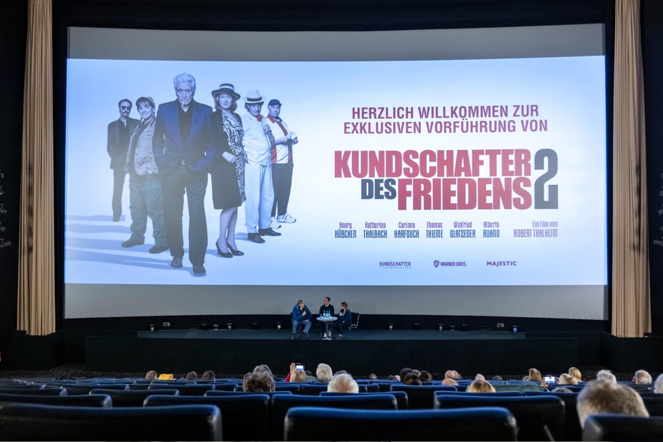 Das CineStar am Roten Turm zeigte "Kundschafter des Friedens 2" am Dienstag vor offiziellem Kinostart.