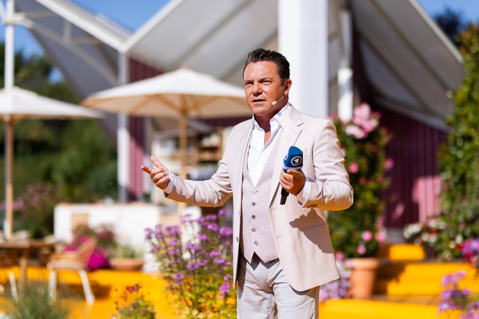 Stefan Mross (50) will positiv bleiben, auch wenn seine Sendung abgesetzt wird.