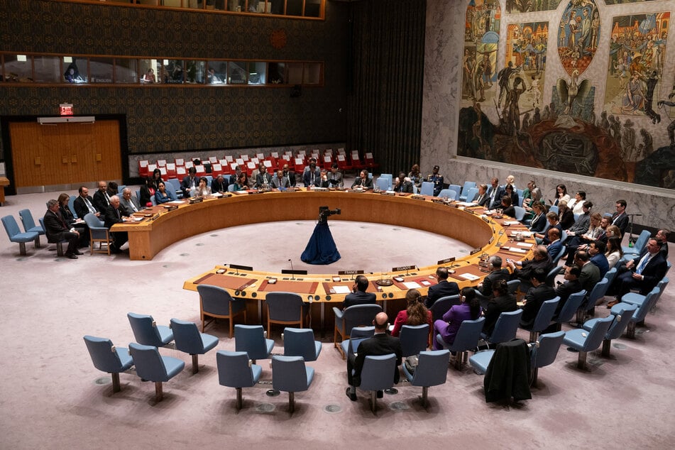 The US reportedly blocked a UN Security Council resolution on a ceasefire in Lebanon, which would have carried more weight.