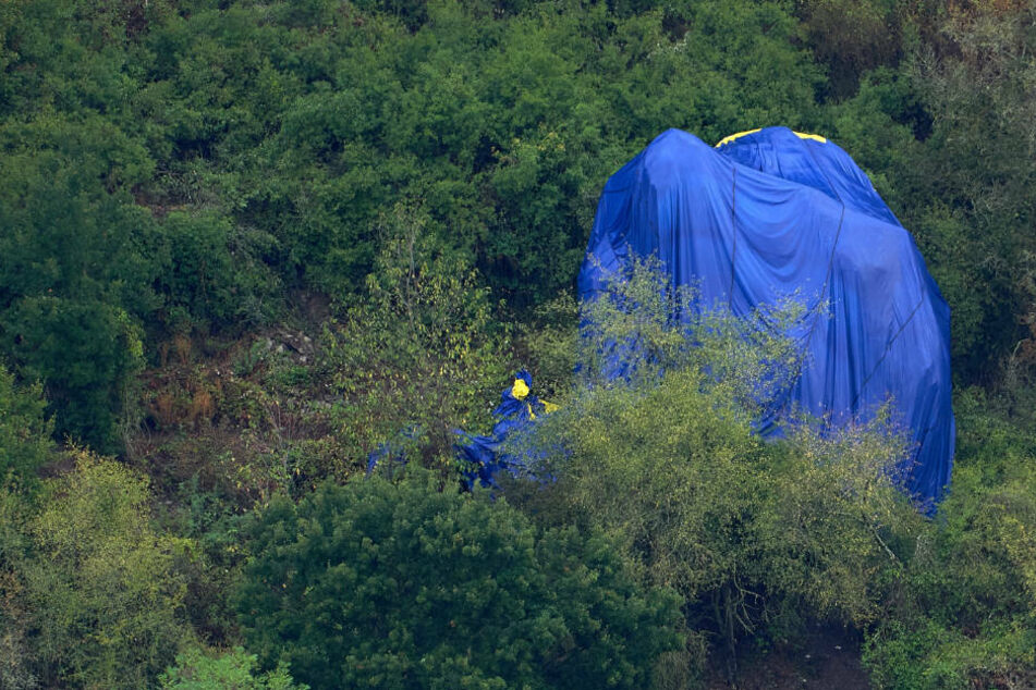 Am Sonntag war der mit sieben Personen besetzte Heißluft-Ballon am Rhein abgestürzt, der Pilot starb.