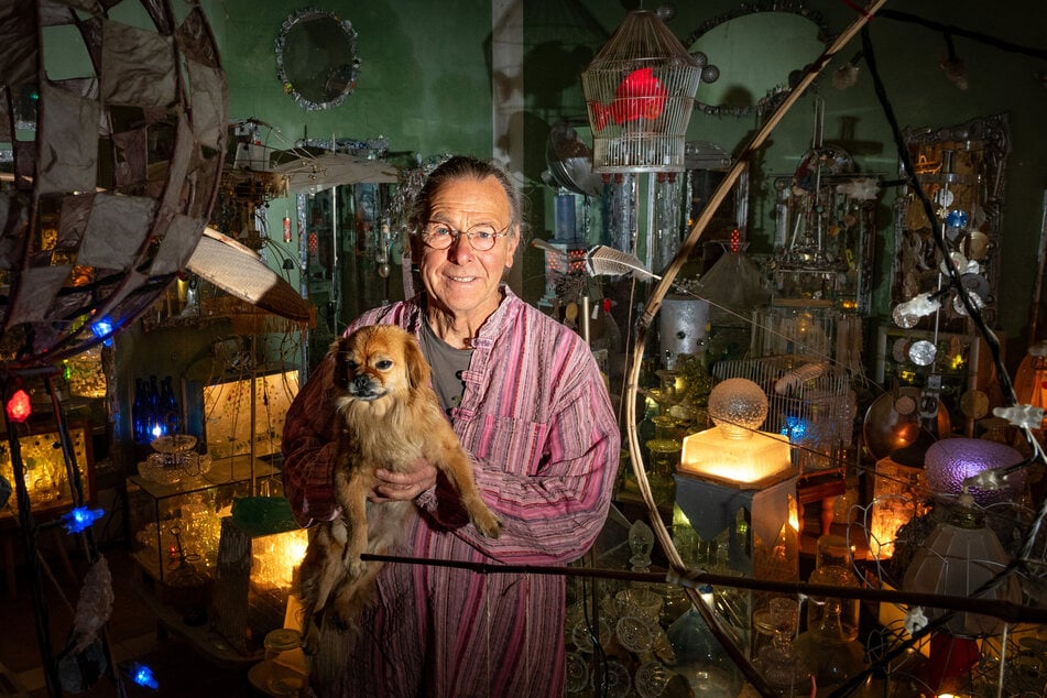 Reinhard Zabka (75) ist Chef des Lügenmuseums.