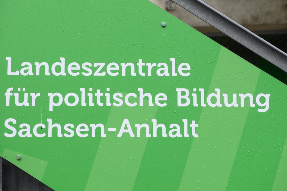 Alle Fraktionen außer der AfD stimmten gegen die Auflösung.