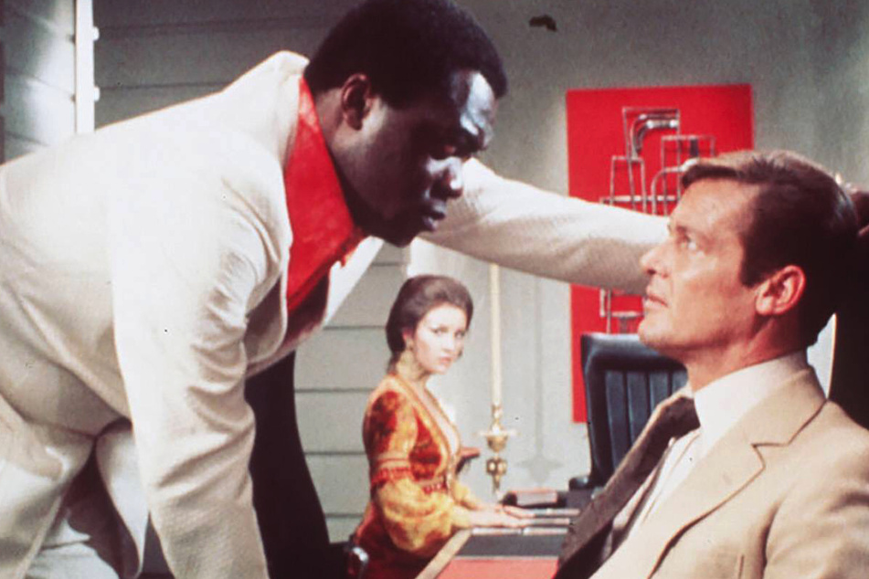 Kotto (l.) starred alongside Roger Moore in the 1977 James Bond film Live and Let Die (archive image).